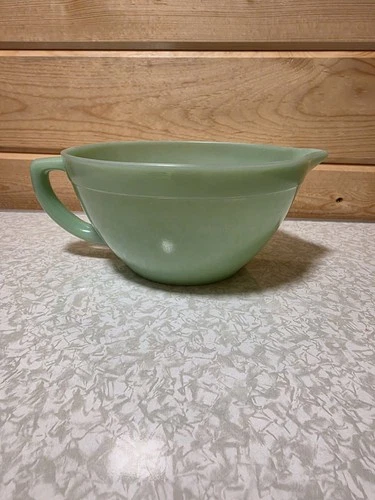 Vintage Fire King Green Jadeite Oven Ware Mixing Batter Bowl with Spout Handle