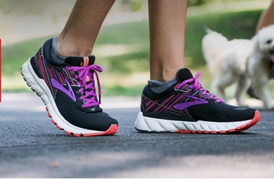 brooks black and purple