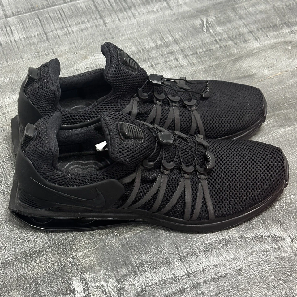 Men's Size 11.5 - Nike Shox Shoes Gravity Black. AR1999-001 - Image 3 of 4