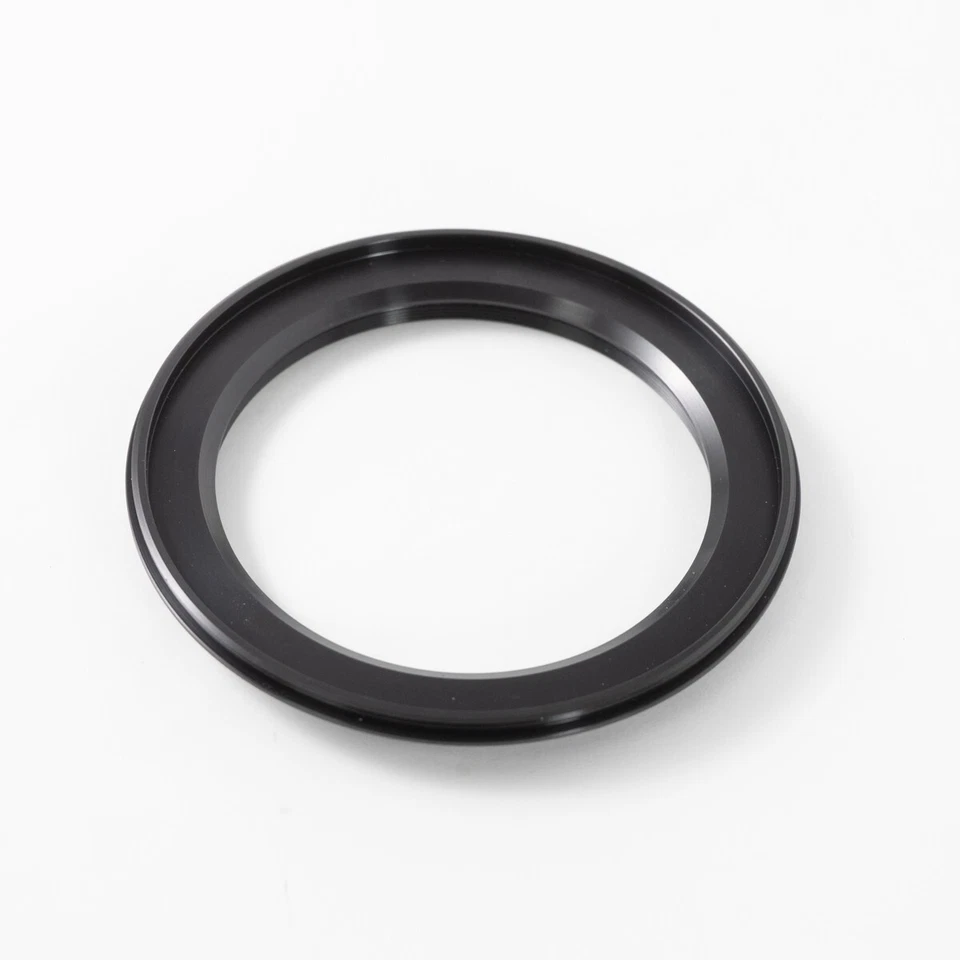 RARE LEE Filters Original Adapter Ring 105mm w/case - Image 4 of 4