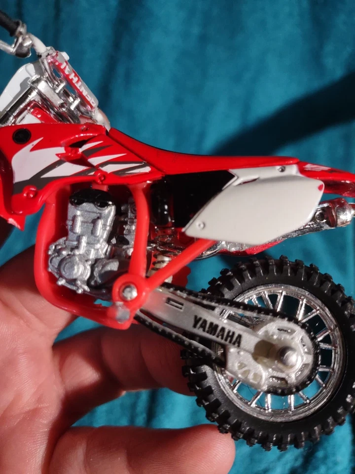 Maisto1:18 Yamaha 2018 Mt-07 Replica Alloy Used Without Stand - Image 4 of 4