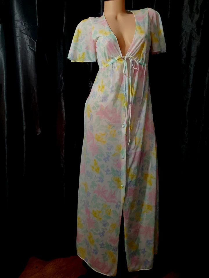 Vestido de anfitriã anos 70 MAIDENFORM camisola sedosa floral união dos EUA pequeno - Imagem 4 de 4
