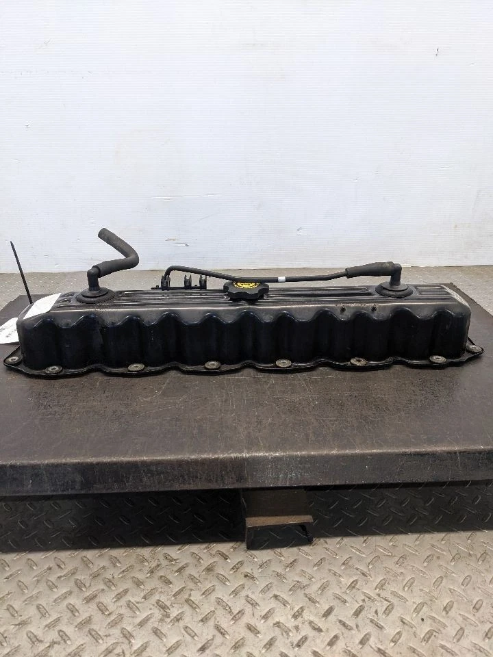 Cubierta de válvula Jeep TJ Wrangler OEM 4,0 L 1998 1999 2000 2001 2002 2003 2004 1173973 Foto 4 de 4