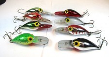 Lot of 8 Brads Wigglers Fishing Lures - 3"