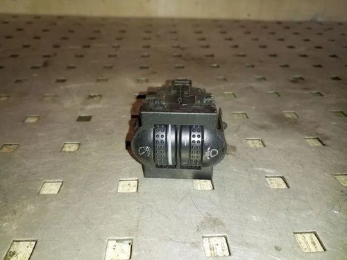VW PASSAT Variant B5 3B6 Schalter zur Einstellung der Scheinwerferhöhe 26116814