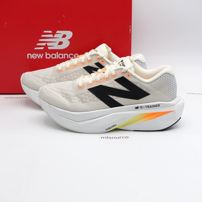 Size 10.5 Men's / 12 Wmn New Balance FuelCell SuperComp Trainer v3 Running Shoes