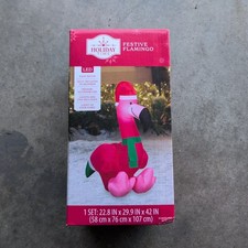 Holiday Time 3.5 FT LED Festive Flamingo Christmas Indoor Outdoor Inflatable