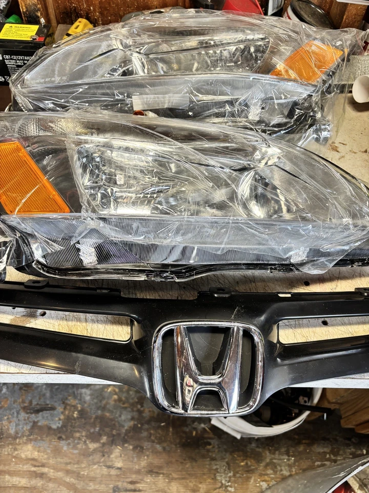 2003 -2007 ХОНДА АККОРД ФАРЫ И ПЕРЕДНЯЯ РЕШЕТКА - Изображение 2 из 4