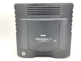 Neo Geo CD Console JUNK for Parts Power on, but the screen does not display