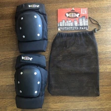 New-Old-Stock CURB DOG Knee Pads by Action Bicycle • Size Large • Bicycle/Skate