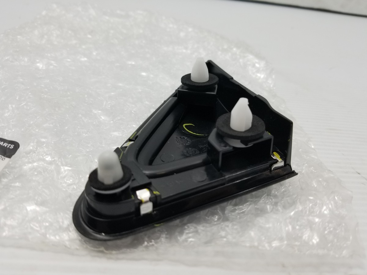 Genuine OEM Nissan 96318-3SG0A Passenger Corner Window Trim