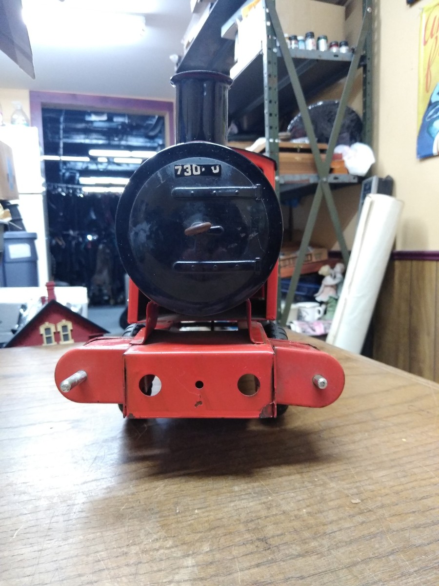 Vtg 1950s Tri-Ang PuffPuff Pressed Steel Locomotive Pull Toy Train