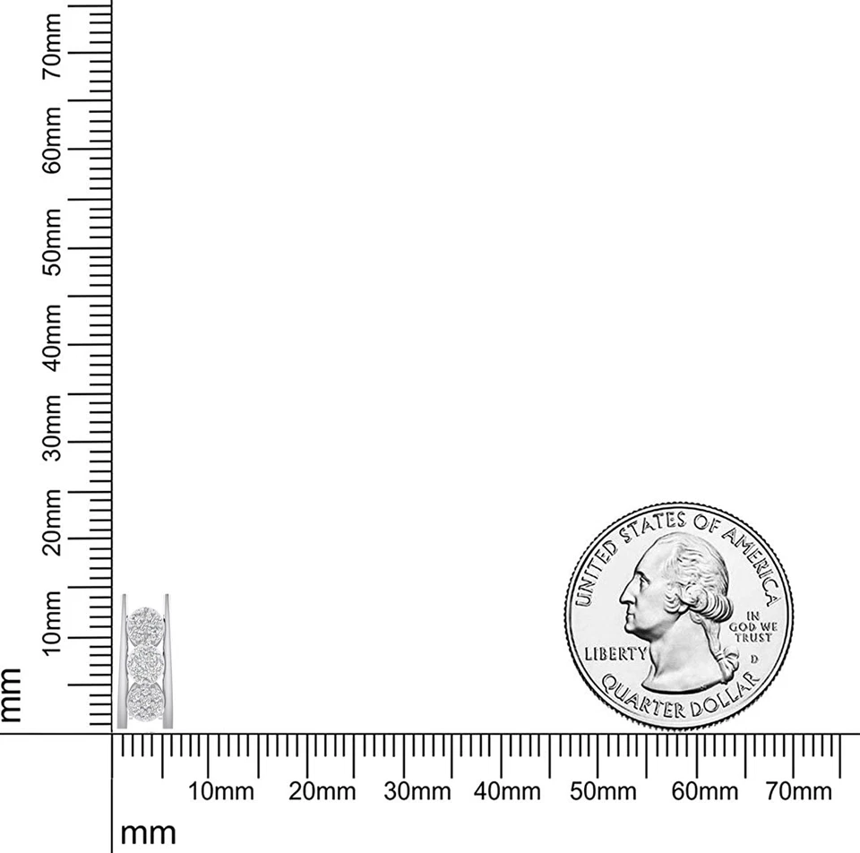 Pendientes de aro Huggie de plata de ley 925 con racimo de circonitas cúbicas de corte redondo de 1,0 quilates Foto 3 de 4