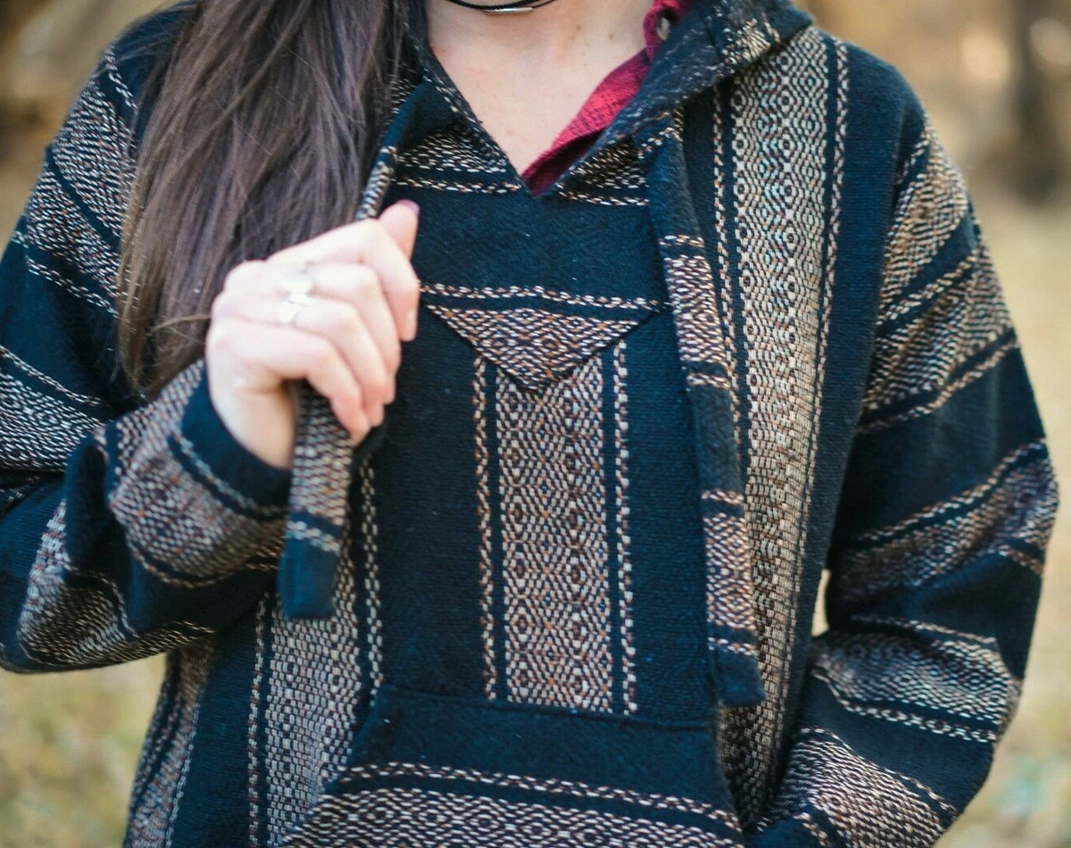 Tribal rug hoodie / brown