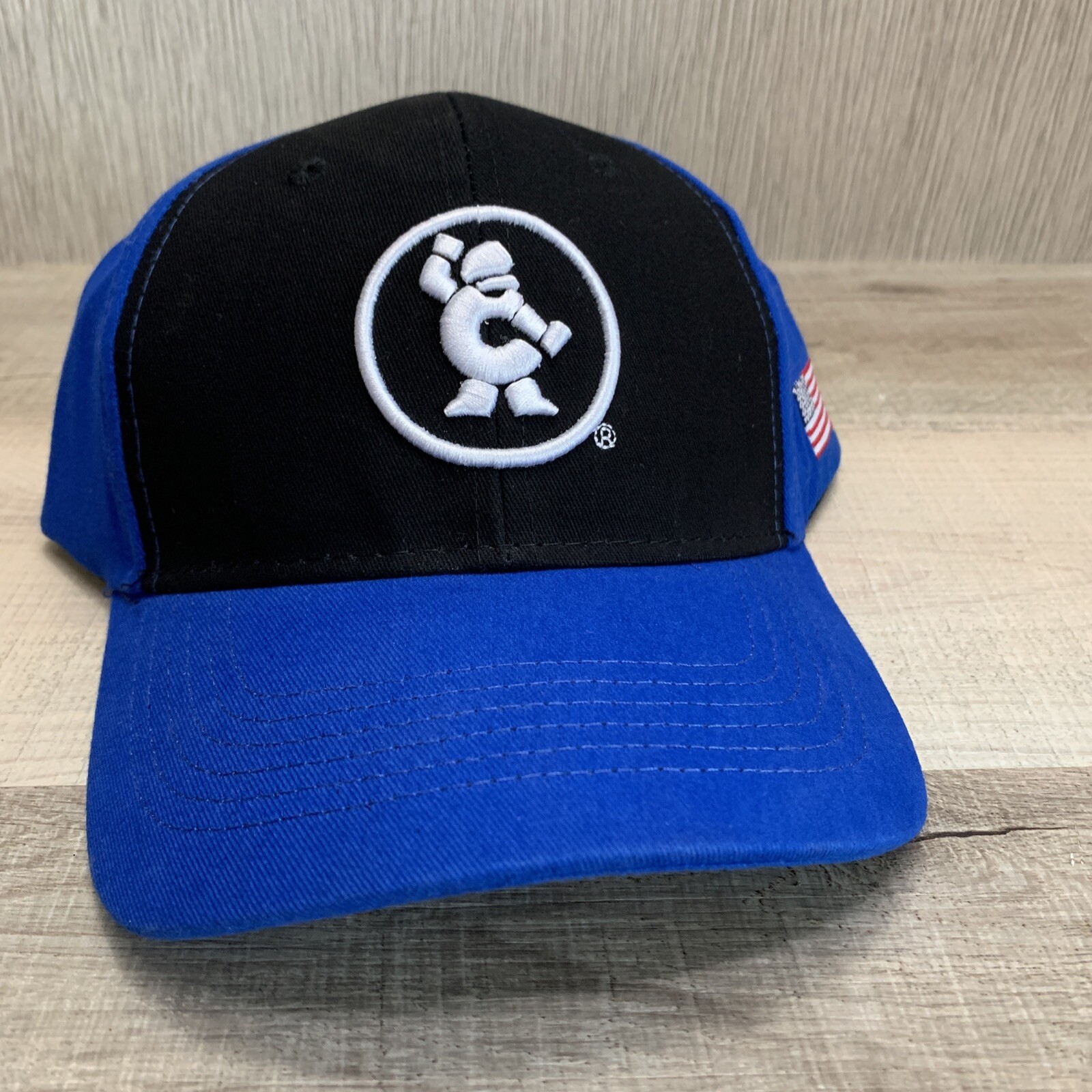 Vintage CORNWELL TOOLS Snapback Cap with American Flag Design-image