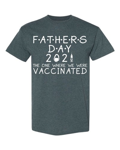 Divertido Día del Padre 2021 Vacunado Regalo para Padre Papá Hombre Camiseta Parodia Camiseta - Imagen 18 de 19