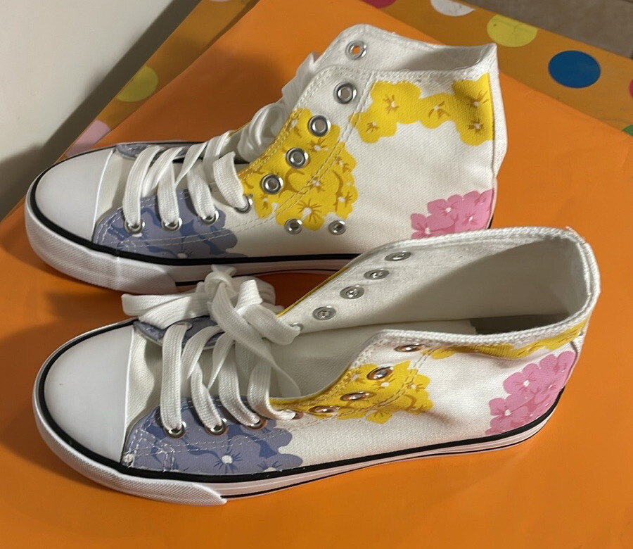 Colorful High Top Canvas Sneakers Lace Up Rubber Soles Ladies Size New