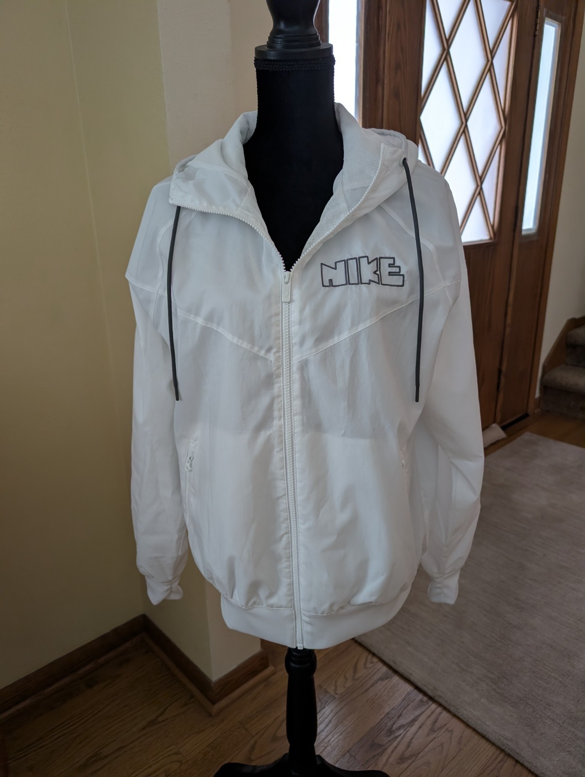 mens nike windrunner jacket - image 1