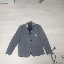 Indong Middle School Uniform Set: Shirt, Vest, Tie, M Size