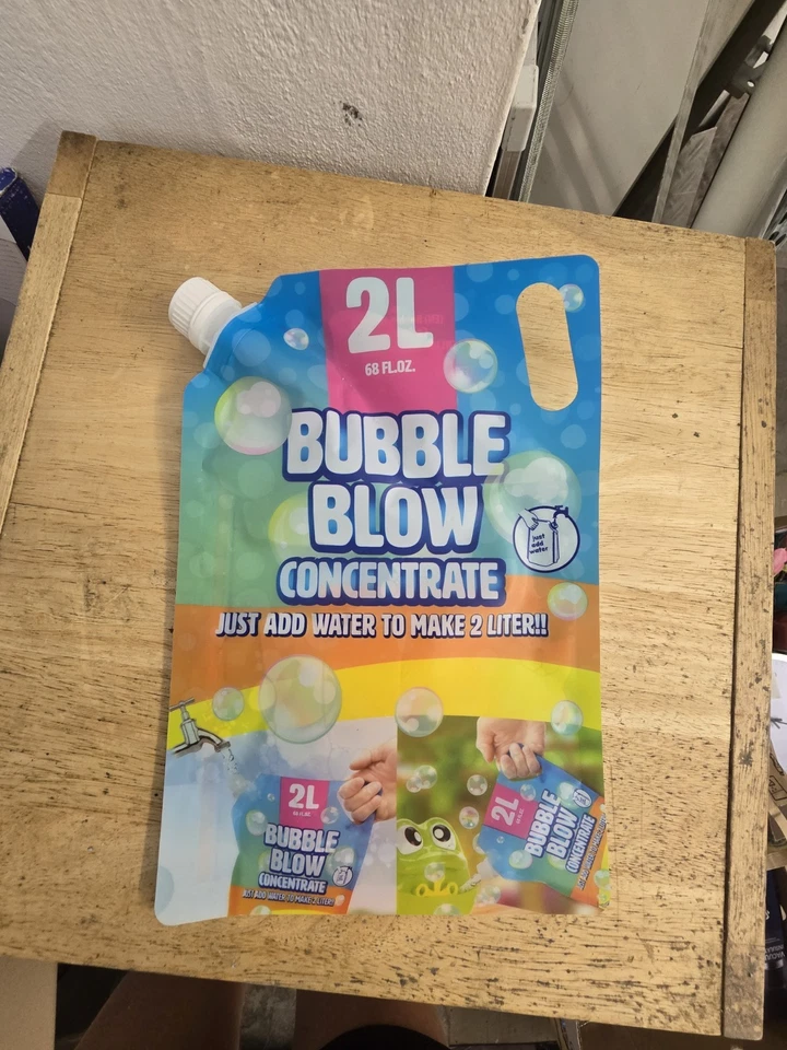 Bubble Blow Konzentrat 2 Liter Seifenblasen