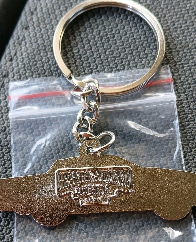 New 2025 SZA KENDRICK LAMAR GNT Grand National Tour GLORIA CAR