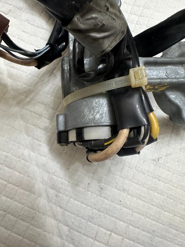 Interrupteur d'allumage HONDA CIVIC 1999 AVEC IMMOBILISATEUR ET CLÉ S04-81 OEM (53) - Photo 3 sur 7