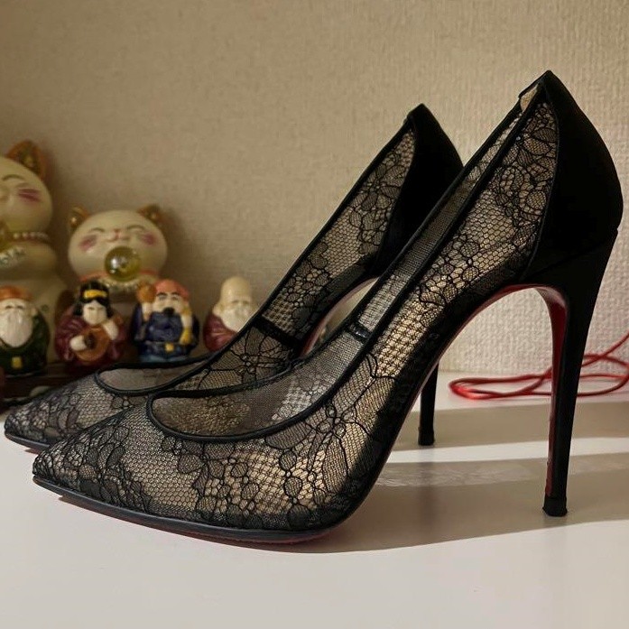Christian Louboutin Pumps 37 US 6.5 BLACK Pointed Toe Lace Floral