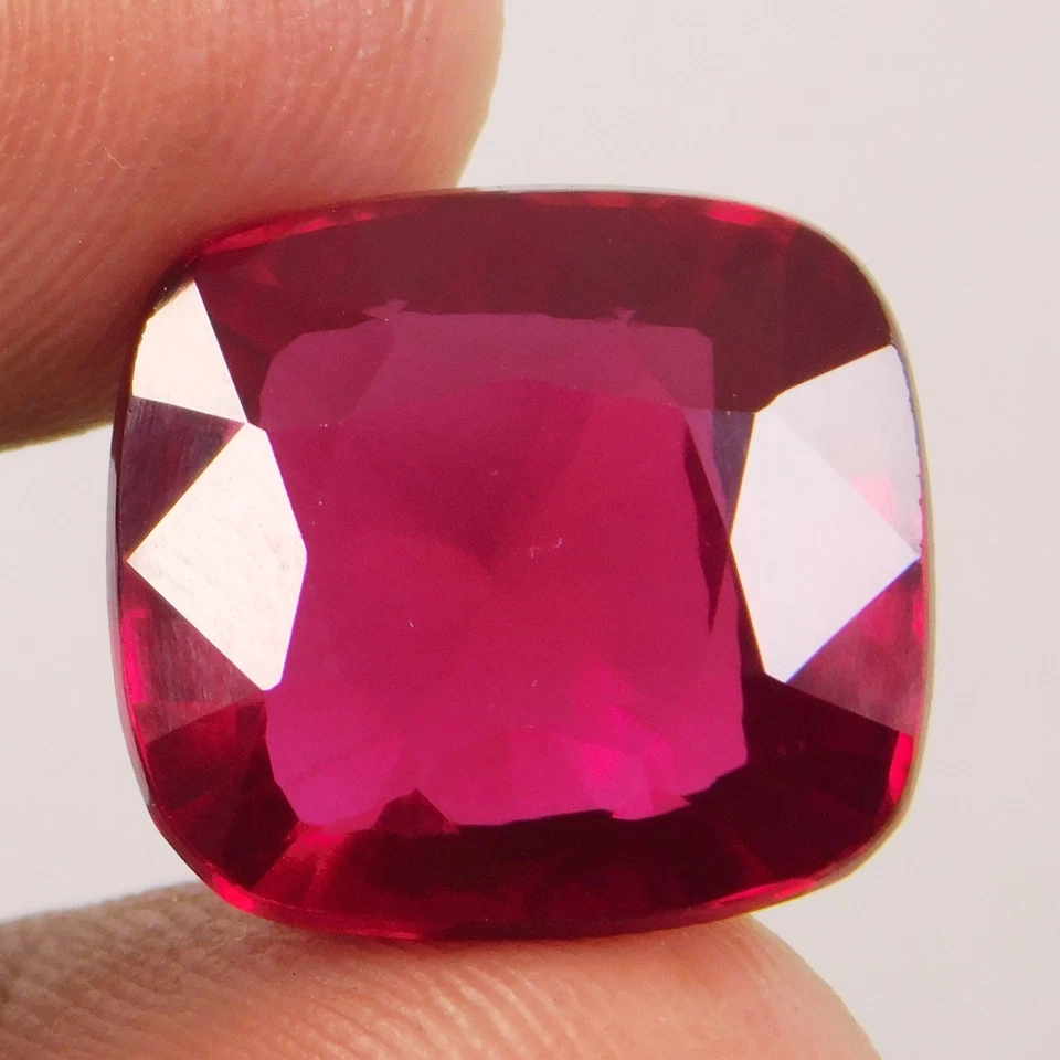 Piedra preciosa suelta corte radiante rubí rojo natural Mozambique de 15,50 quilates certificada Foto 3 de 4