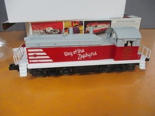 LIONEL O-GAUGE 6-8057 BURLINGTON SW 1 SWITCHER DIESEL ENGINE NIB