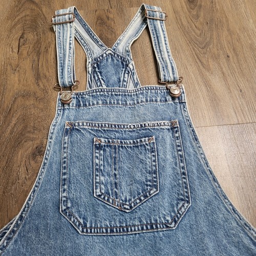 Mono American Eagle Tomgirl azul denim desgastado babero recto talla pequeña - Imagen 3 de 10