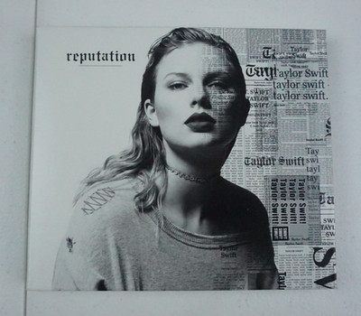 Taylor Swift Reputation CD 2017 Big Machine With Slipcover and Poster