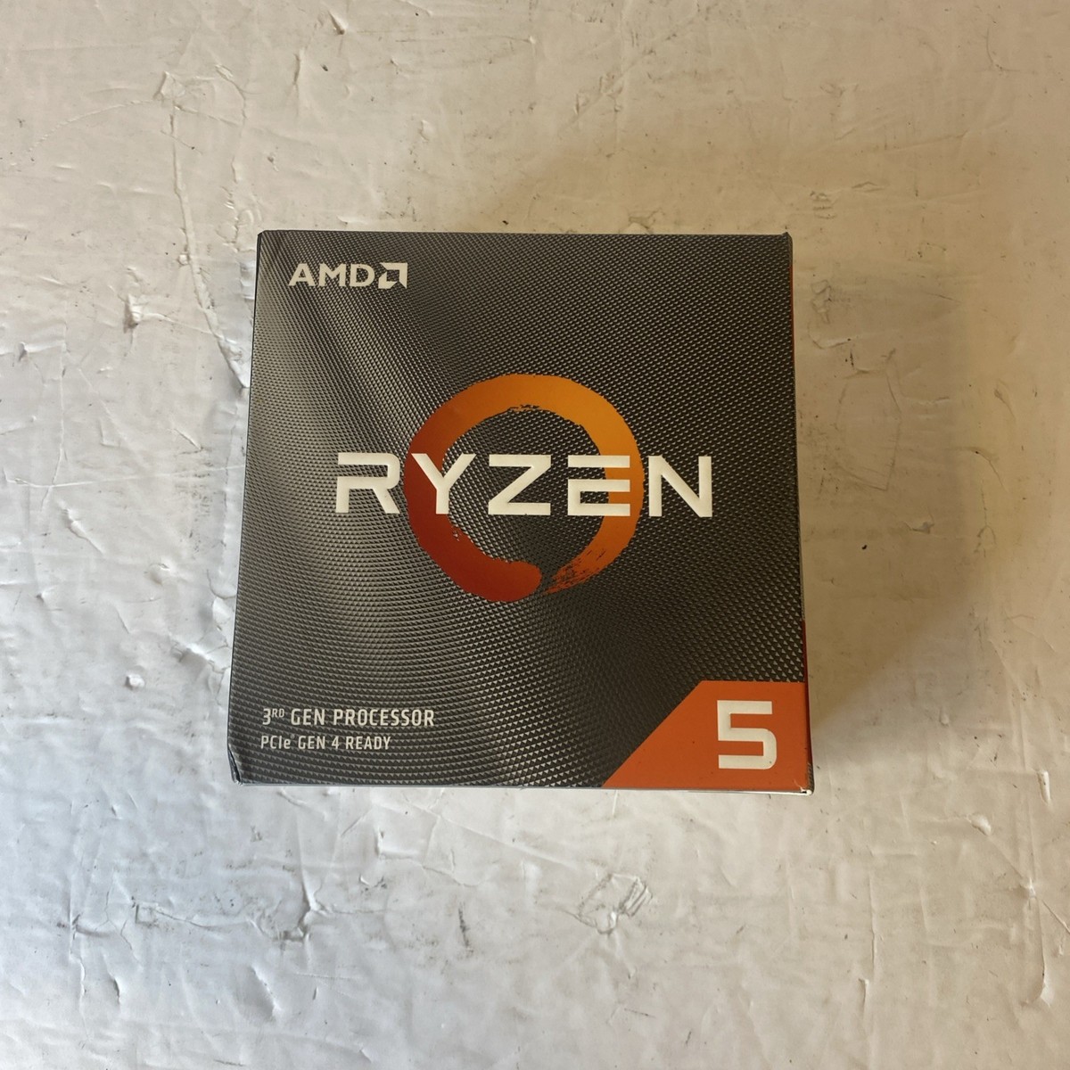 AMD Ryzen 5 3600 Processor (3.6GHz, 6 Cores, Socket AM4) - 100