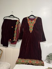 Pakistani Velvet 3 Piece Suit With Embriodery