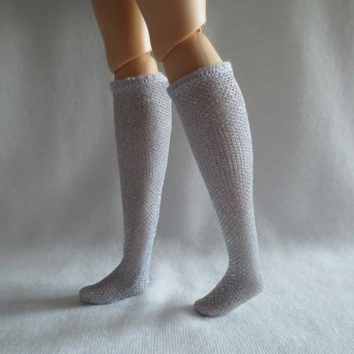 ¡NUEVO! Muñeca Barbie 2021 extra plata brillante calcetines de rodilla calentadores de piernas ropa curvilínea - Imagen 4 de 6