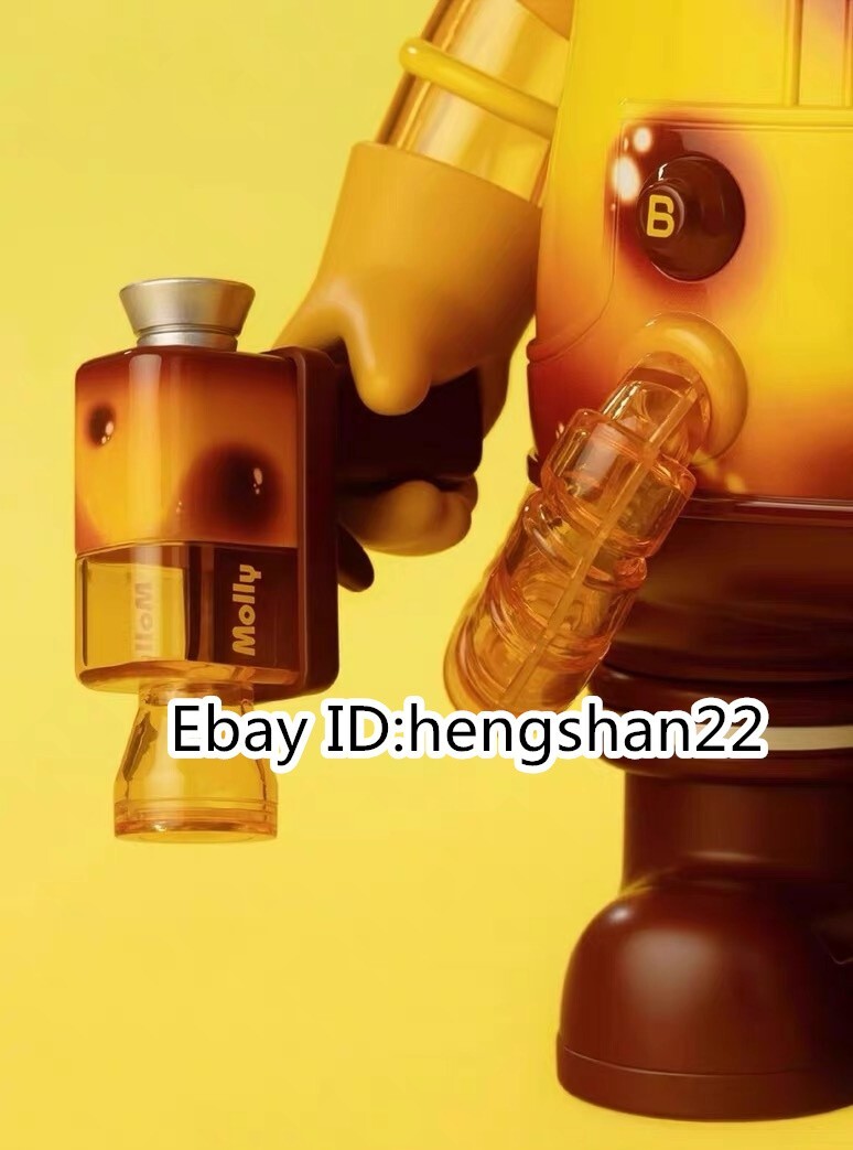 POP MART Mega SPACE MOLLY Egg Tart 400% Yellow Figure ABS