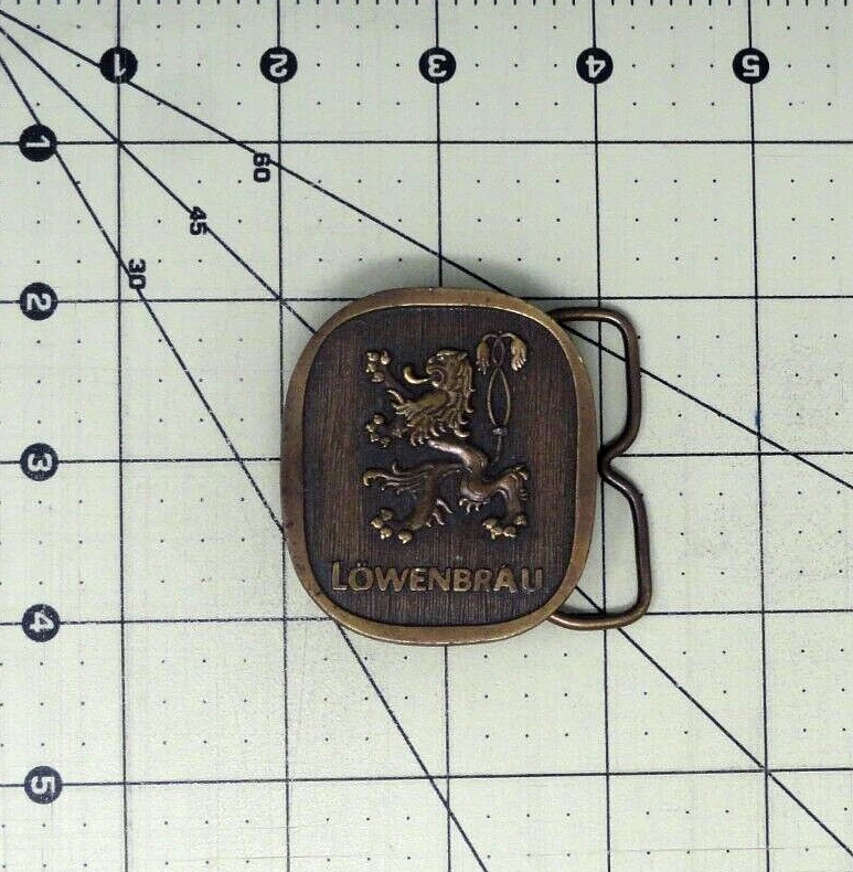 Vestido promocional Lowenbrau Beer cinto fivela Lion's Brew vintage anos 70 bergamota .TAZ166 - Imagem 3 de 4