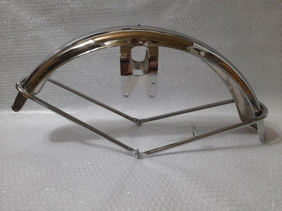 Guardabarros delantero cromado alta calidad Suzuki GT380 GT500 GT550 GT750 (53100-31701). Foto 2 de 4