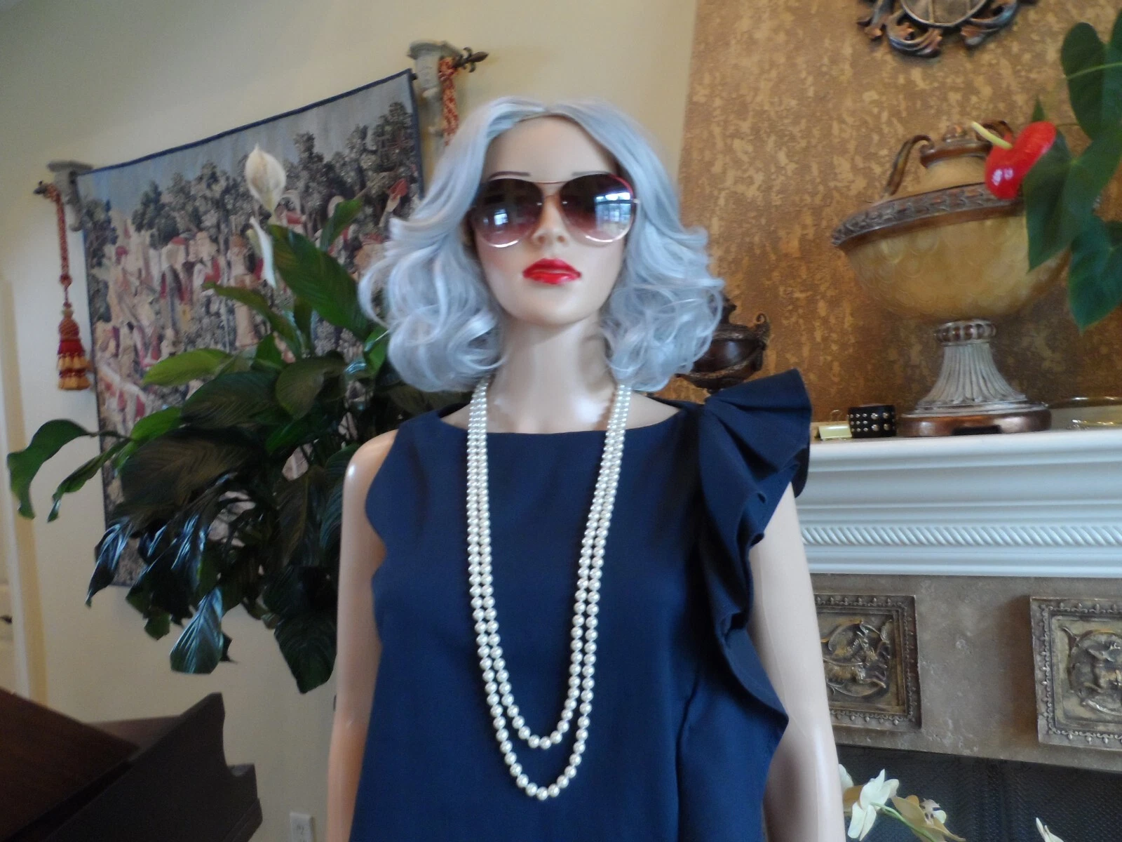 Abito in guaina blu navy rosso Valentino con dettaglio arricciacapelli laterali SIze IT 44 US 6