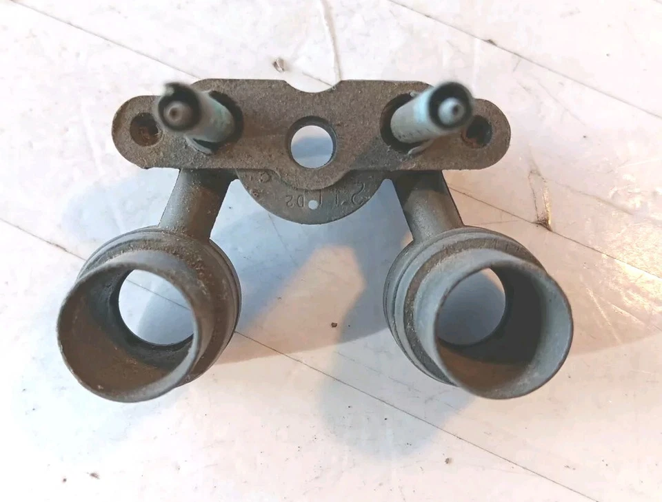 Carburador Booster Venturi original 1963-67 Ford Mustang Fairlane Comet 289 HIPO Foto 2 de 4