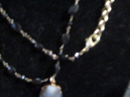 VINTAGE MARK EDGE DESIGNER NECKLACE WITH CRYSTAL GEODE PENDANT AND COMBO CHAIN. - Picture 7 of 8