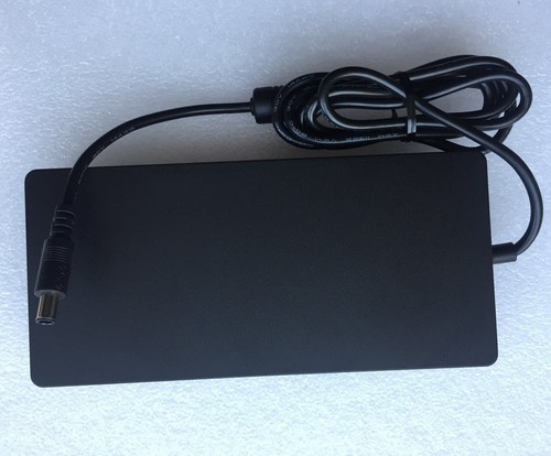 Nuovo adattatore e cavo originale LG 210W per proiettore LG HU70LAB ACC-LATP1 4K CineBeam - Foto 1 di 4