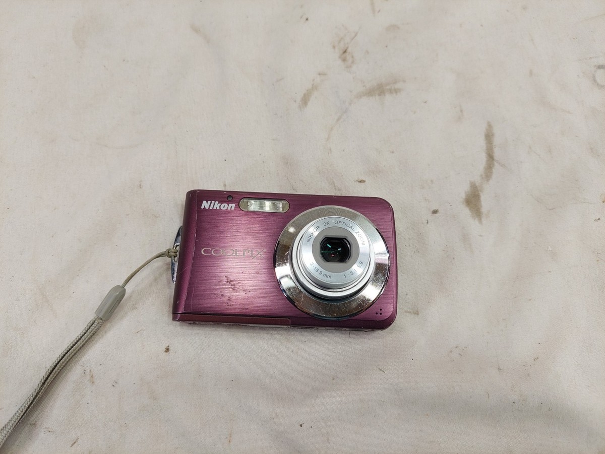 Nikon COOLPIX S210 8.0MP Digital Camera Pink Tested Working Great
