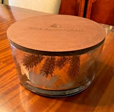 Thymes Frasier Fir Statement Large 4-Wick Candle – Luxe Home Decor 40 oz New