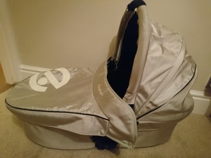 babystyle oyster carrycot