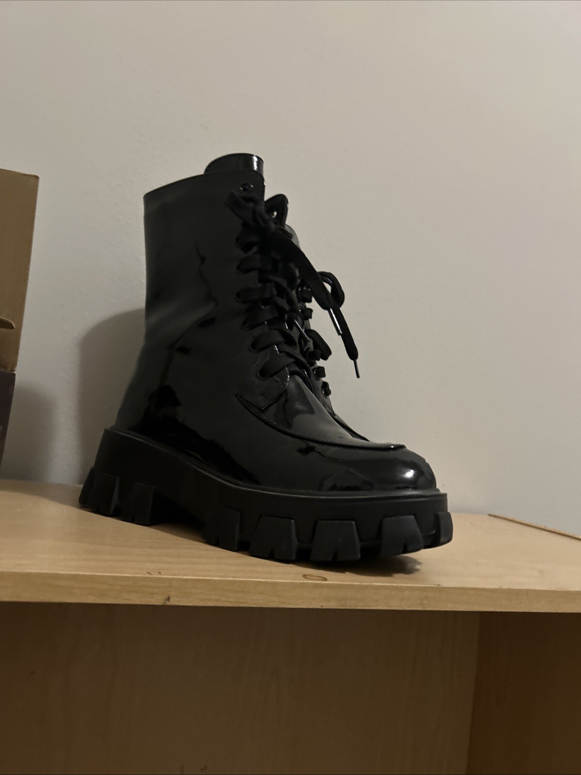 Black Platform - image 3