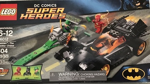 LEGO DC COMICS BATMAN AND RIDDLER CHASE 
