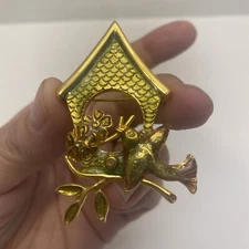 Vintage Metal And Enamel Bird And Bird House Brooch Pin