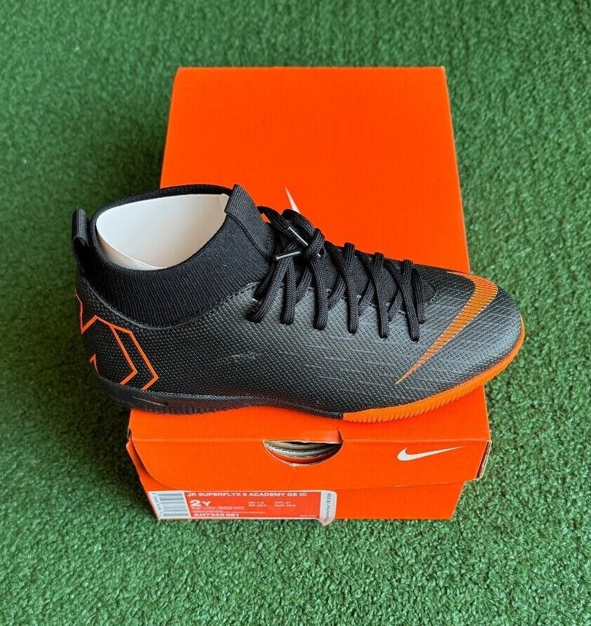 Nike Jr. SuperflyX 6 Academy GS Indoor Kids Soccer Shoes