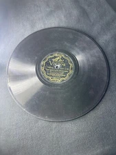 VICTOR Record 78 rpm 20513 THAT SAXOPHONE WALTZ / IT ALL DEPENDS ON YOU