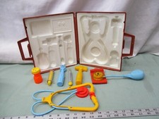 Vintage 1977 fisher price medical kit pretend play blood pressure cuff 936 Brown